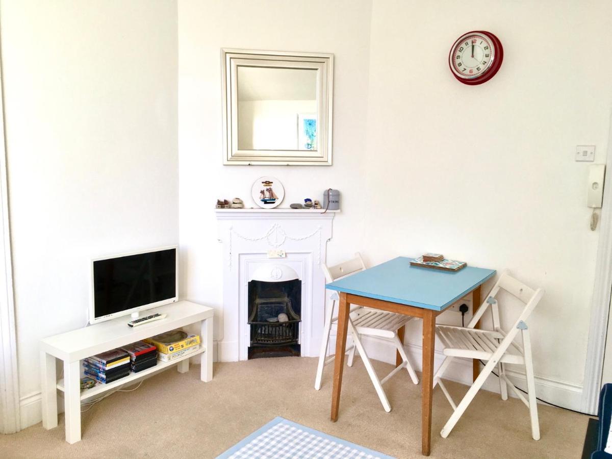 Apartament Lyme Regis Renovated Period Seaside Flat Zewnętrze zdjęcie