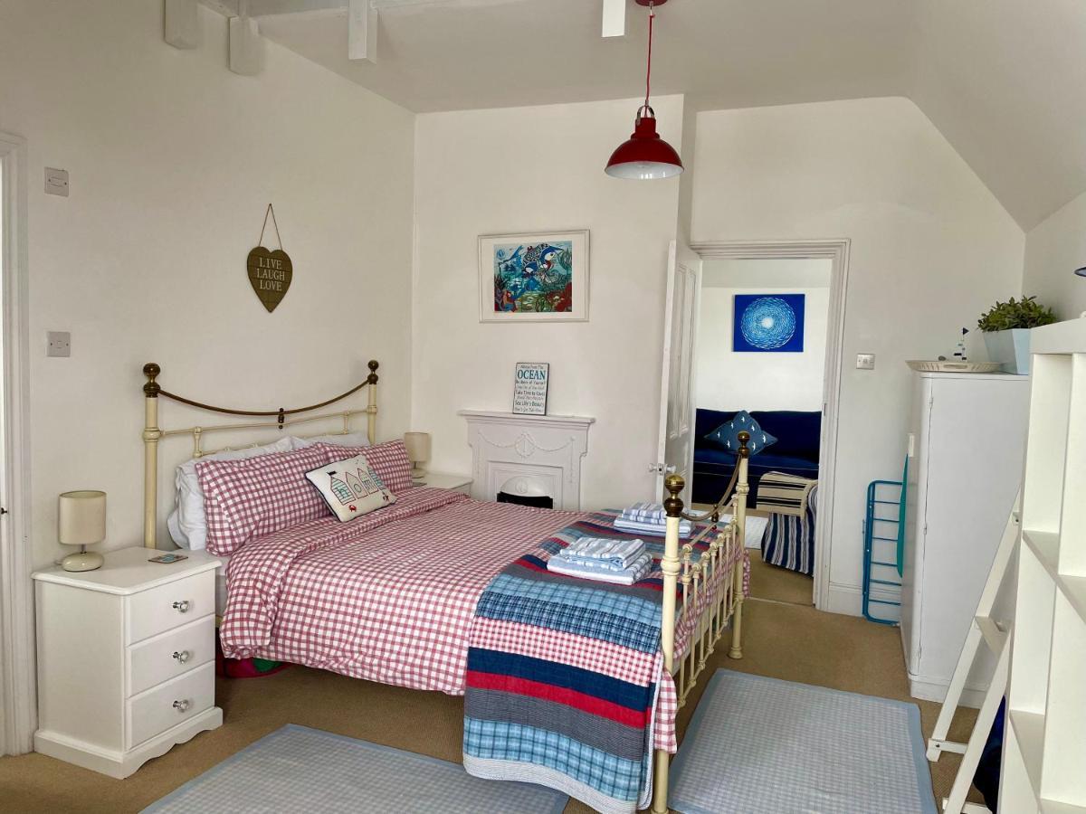 Apartament Lyme Regis Renovated Period Seaside Flat Zewnętrze zdjęcie